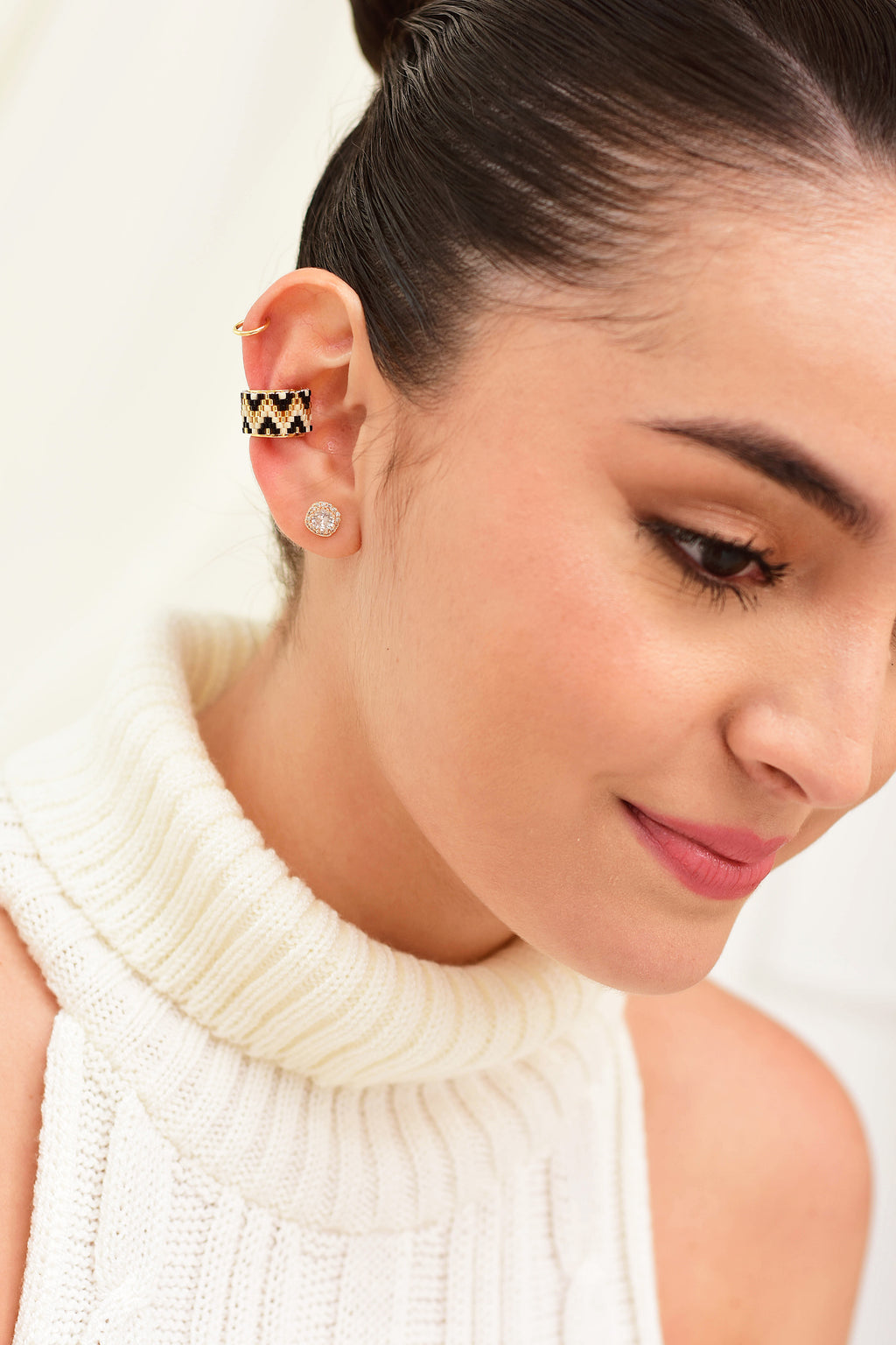 Earcuff Miyuki Negro